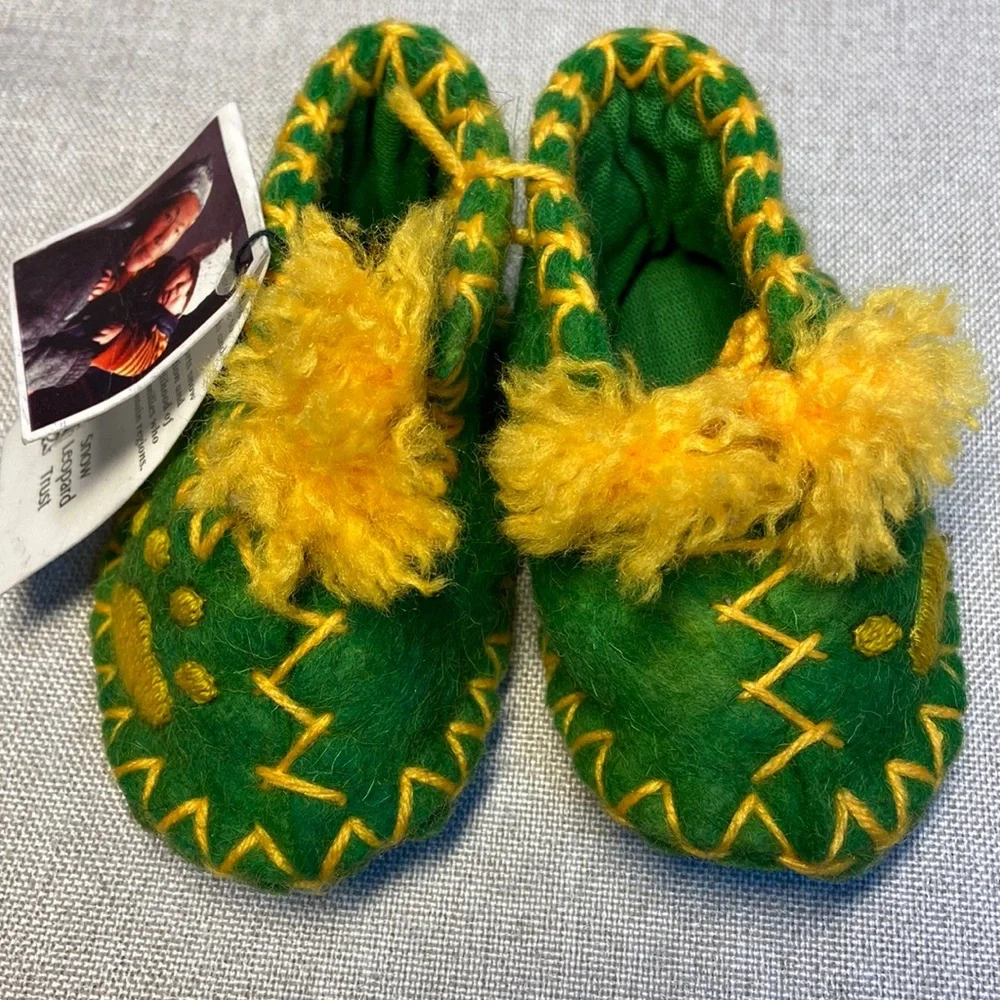 Embroidered Handmade Wool Felt Baby Slippers